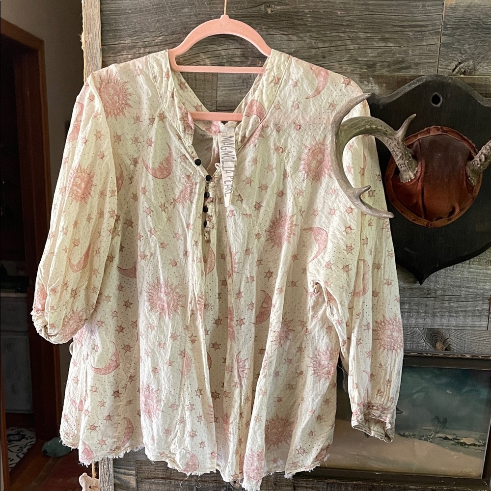 Magnolia Pearl Pink and Cream Celestial Blouse